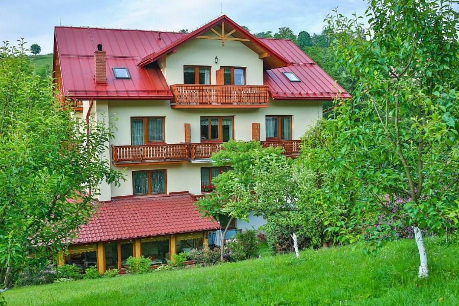 Отель Osrodek Wczasowy Sokol Рабка Экстерьер фото
